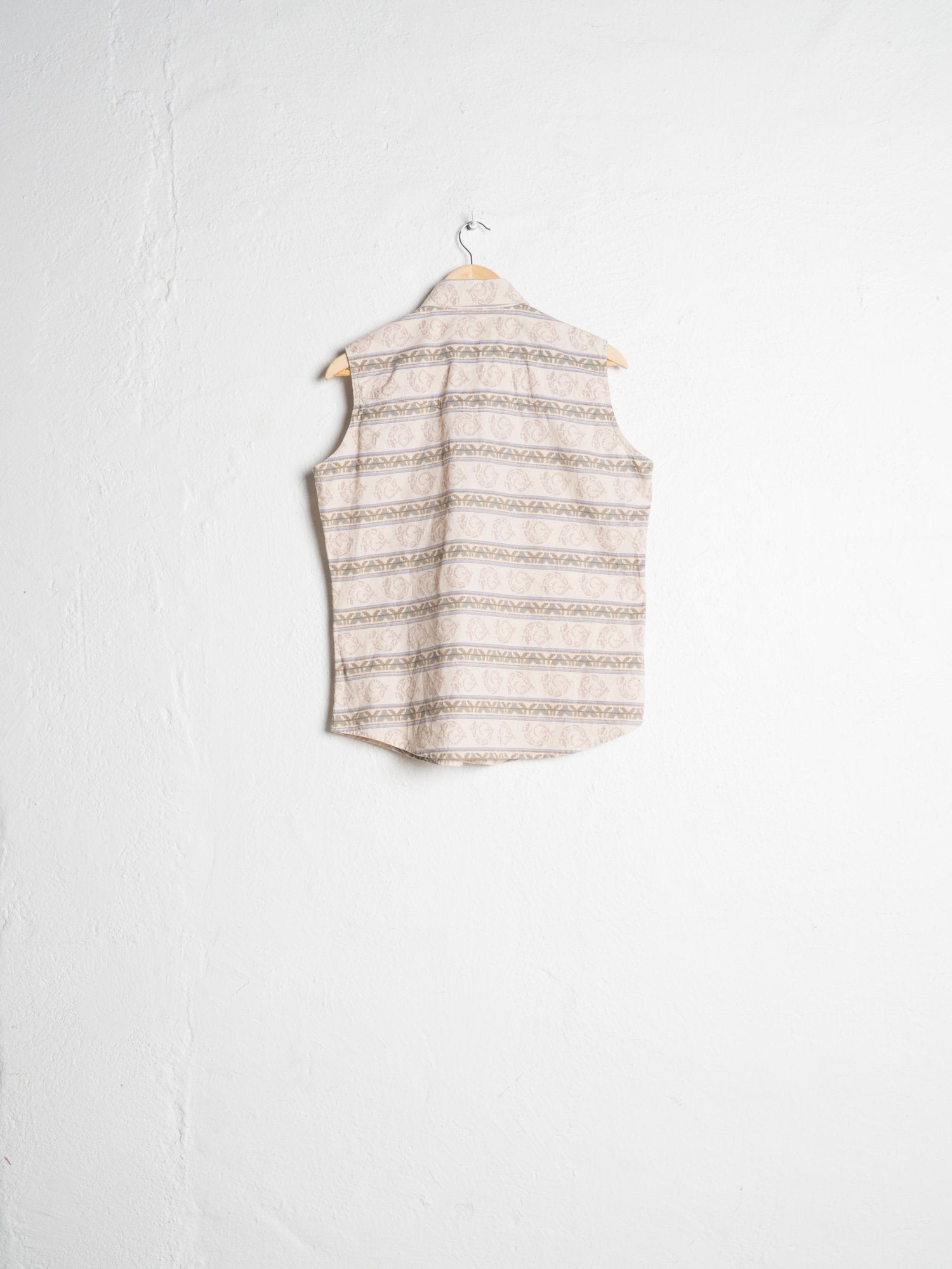 Authentic Beige and White Shirt with Zero Sleeves - VinoKilo.com