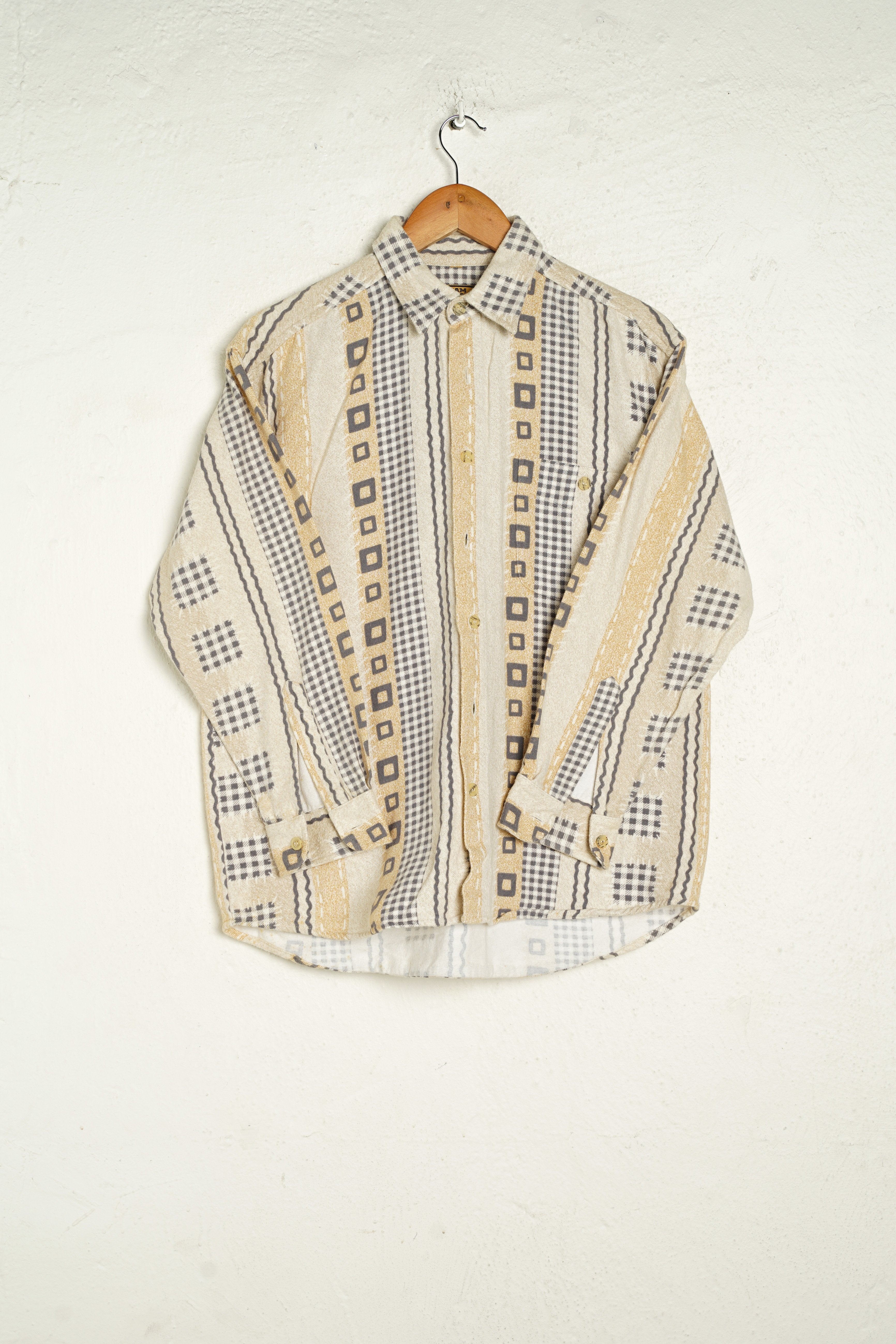 Beige Brown Pattern Shirt M - VinoKilo.com